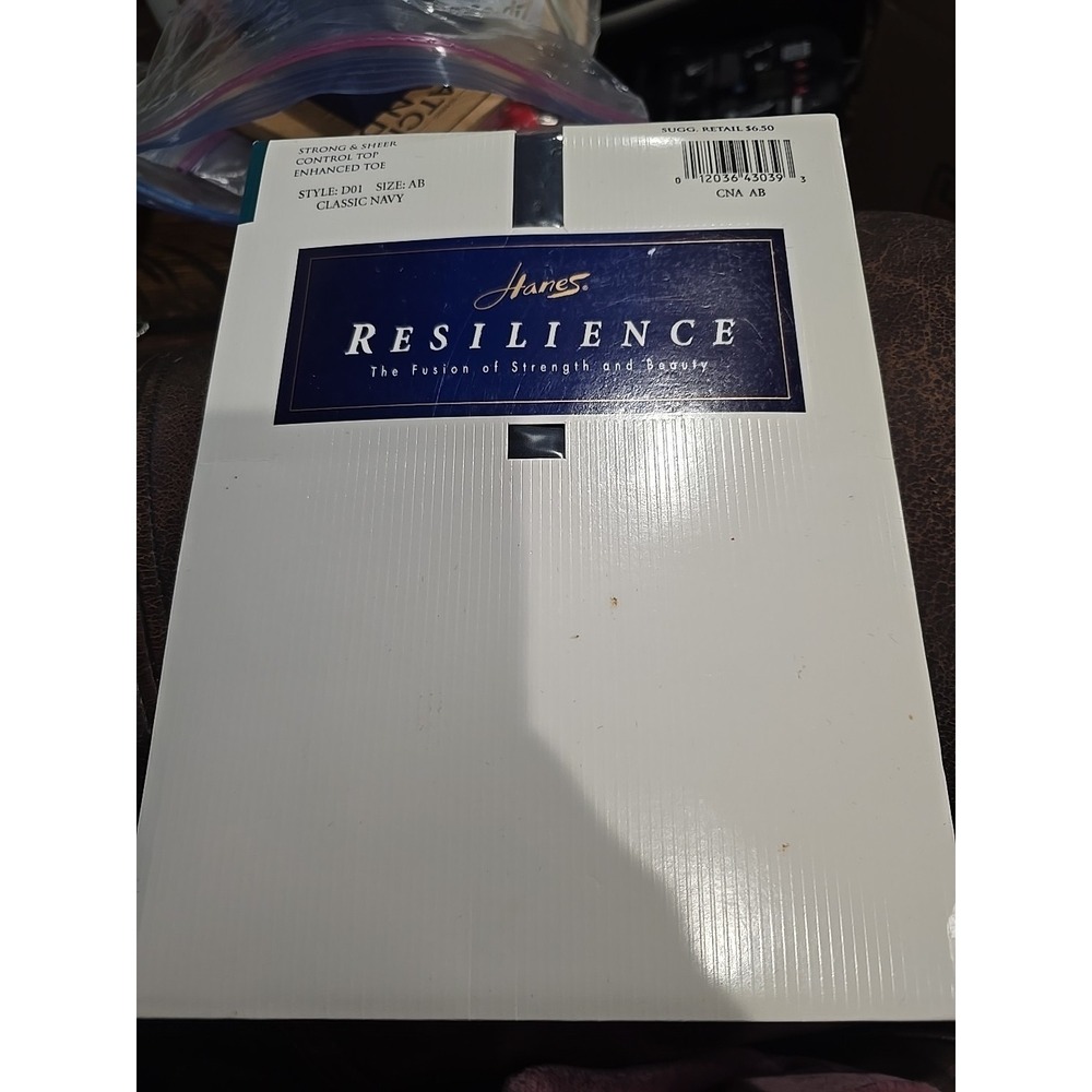 Hanes Resilience Pantyhose Size AB Classic Navy Control Top Style New